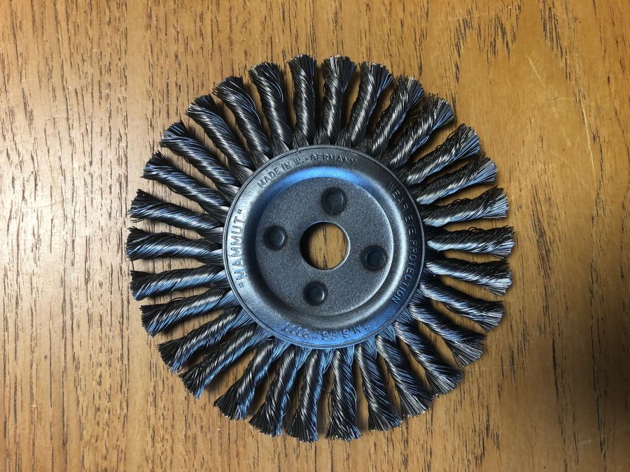 CLEARANCE – Twist Knot S/Steel Rotary Brush 178 Dia x 22 Bore 1 Row Stainless Steel 39/Pack
