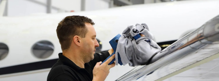 Final-polishing-of-aeroplane-wing